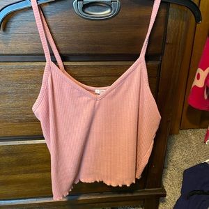 Pink cropped cami!!